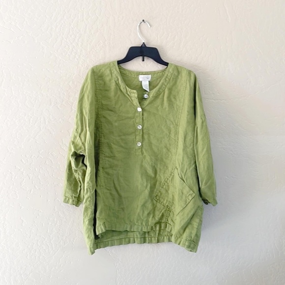 Mosaic Green‎ Front Pocket 100% Linen Top - Picture 1 of 8